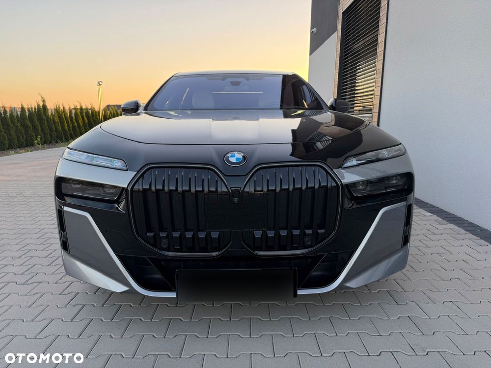 BMW Seria 7 740d xDrive mHEV M Sport sport - 3