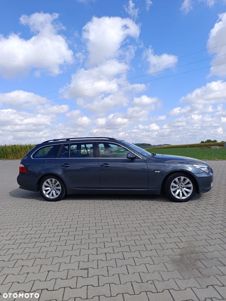 BMW Seria 5 520d - 2