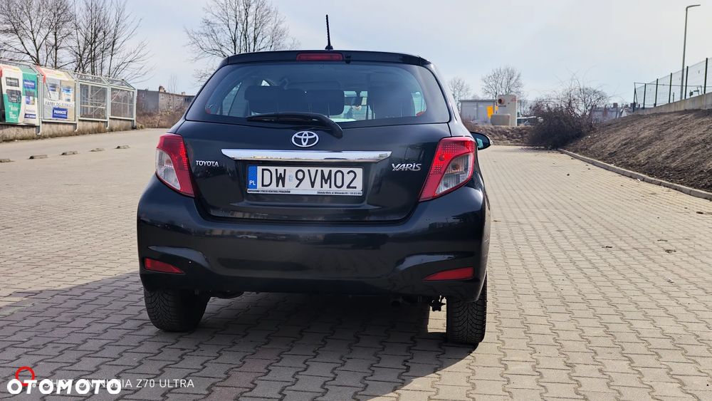 Toyota Yaris 1.4 D-4D Executive - 4