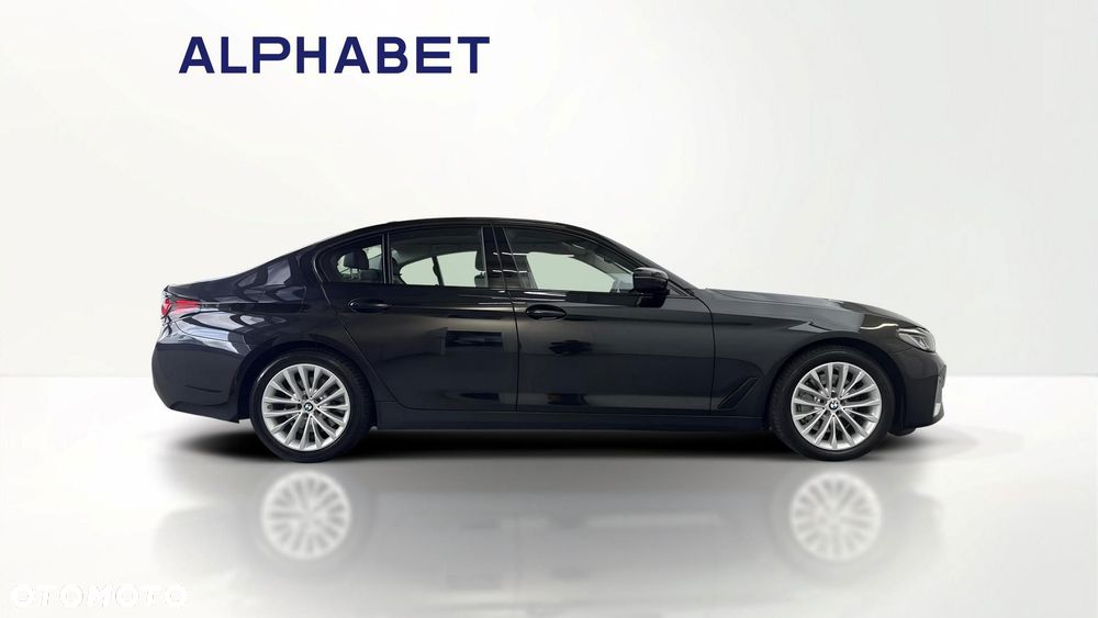 BMW Seria 5 530i xDrive mHEV Luxury Line - 3