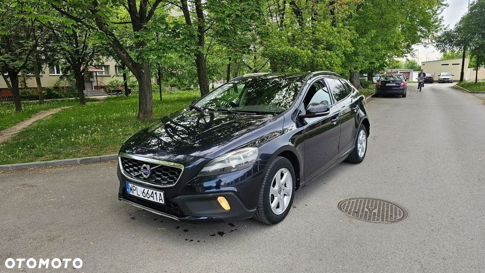 Volvo V40 Cross Country D2 Summum - 2