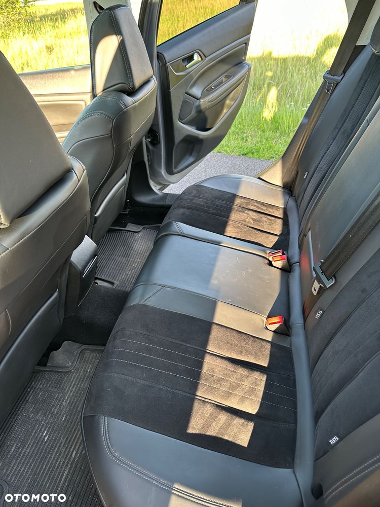 Peugeot 308 2.0 HDi Allure - 8