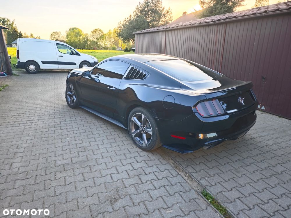 Ford Mustang 3.7 V6 - 2