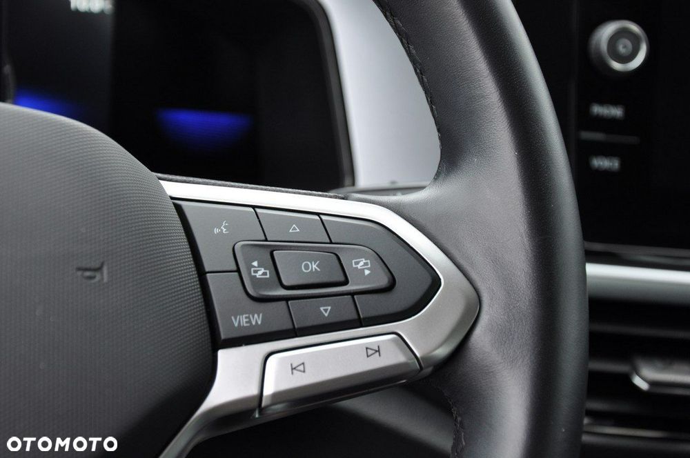 Volkswagen T-Roc 1.5 TSI Life - 16