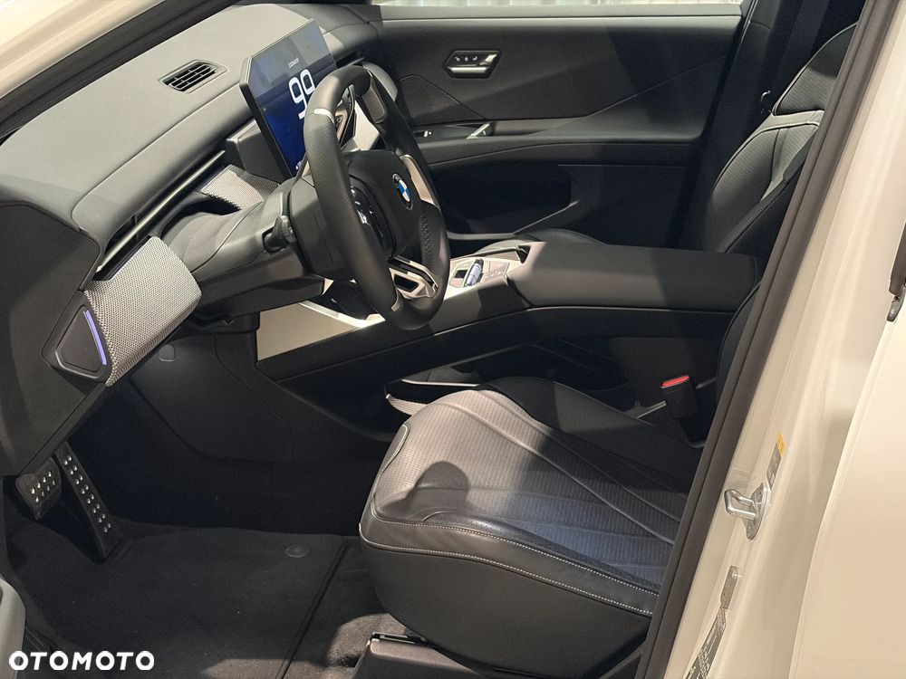 BMW iX3 50 xDrive 113.4kWh - 22