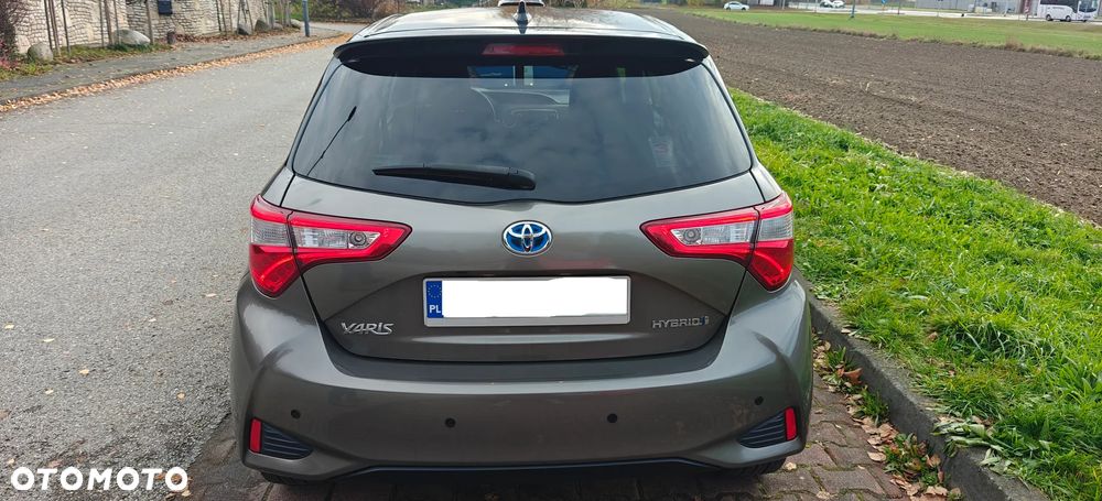 Toyota Yaris 1.5 Dynamic CVT - 8
