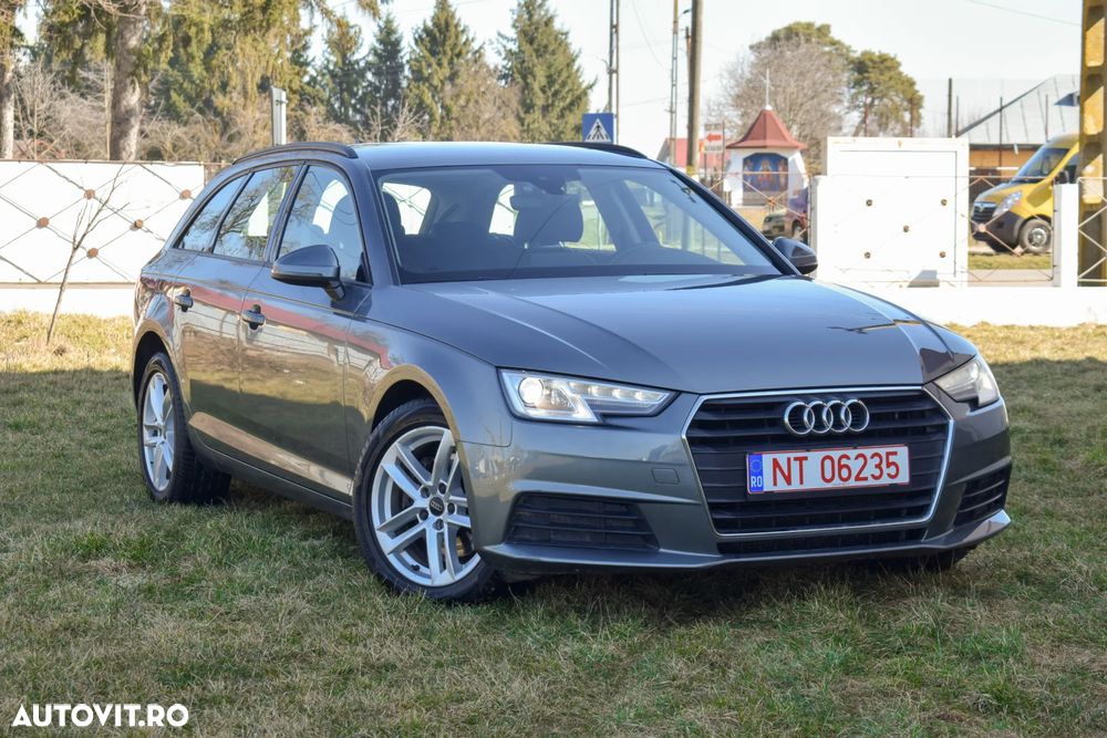 Audi A4 2.0 TDI ultra S tronic Design - 1