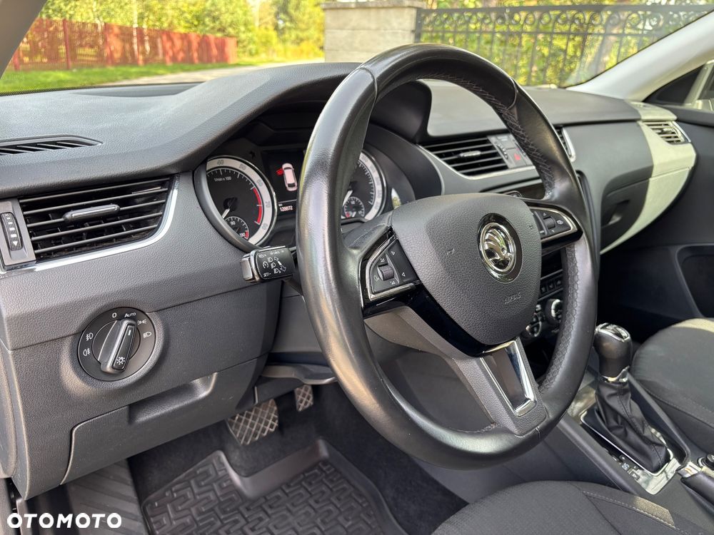 Skoda Octavia 1.5 TSI ACT Style DSG - 28