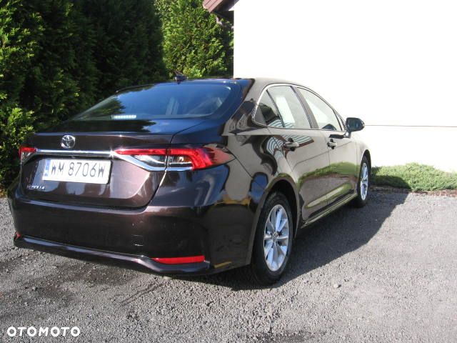 Toyota Corolla 1.6 Premium - 8