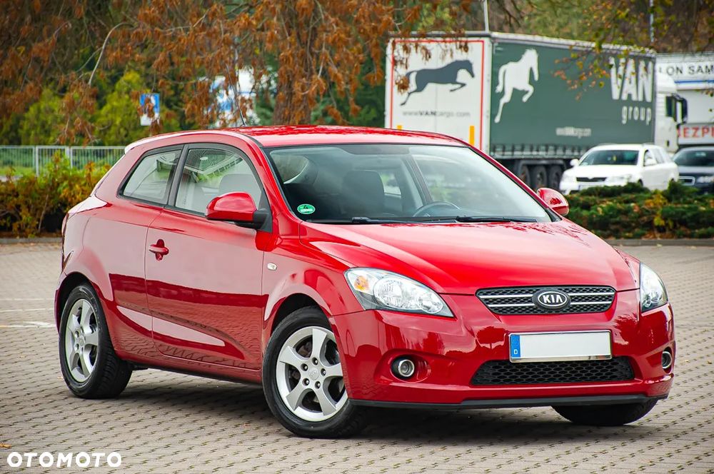 Kia ProCeed ver-pro-cee-d-1-6-comfort-plus - 7