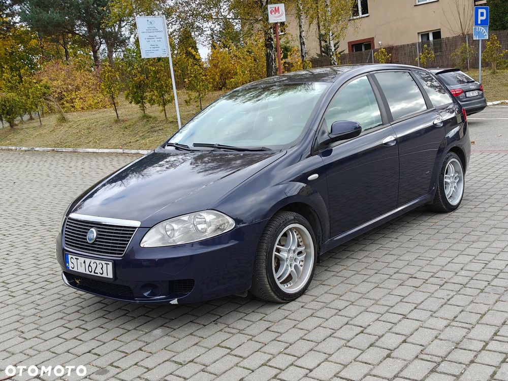 Fiat Croma 2.2 16V Active - 17