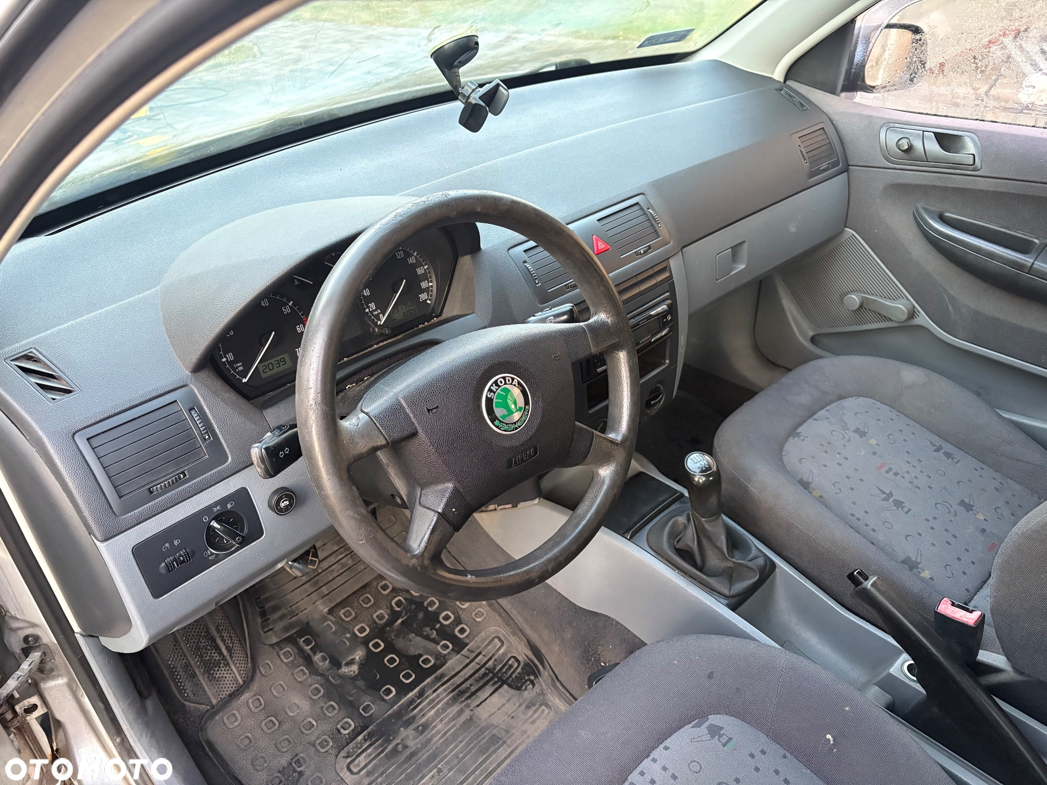 Skoda Fabia 1.4 - 8