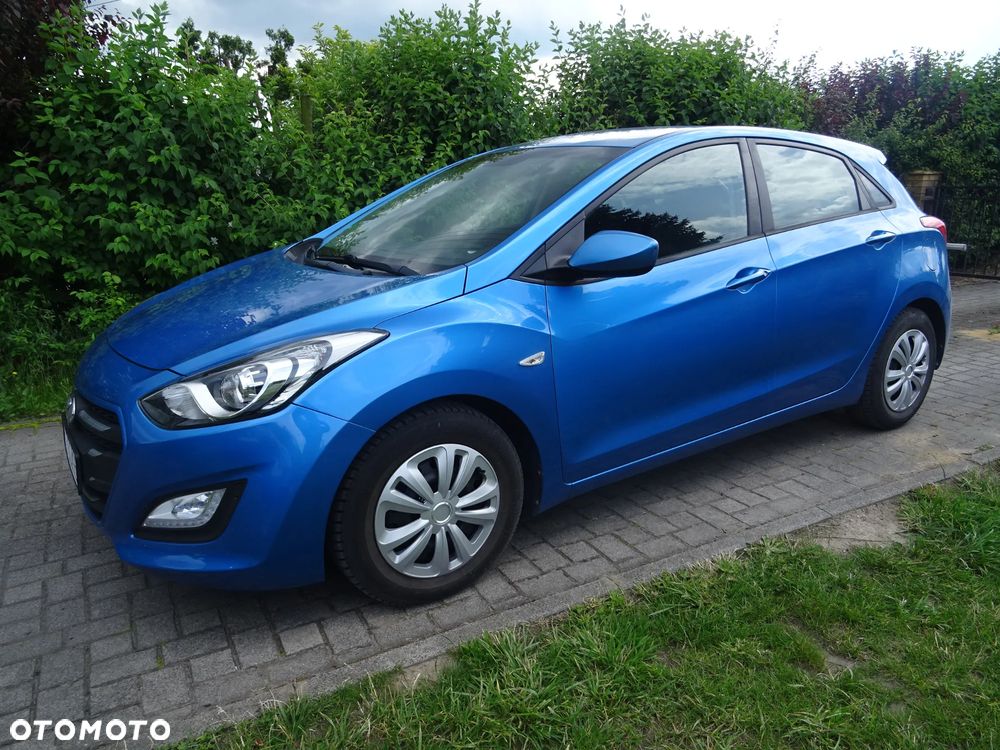 Hyundai i30 blue 1.6 CRDi Style - 1