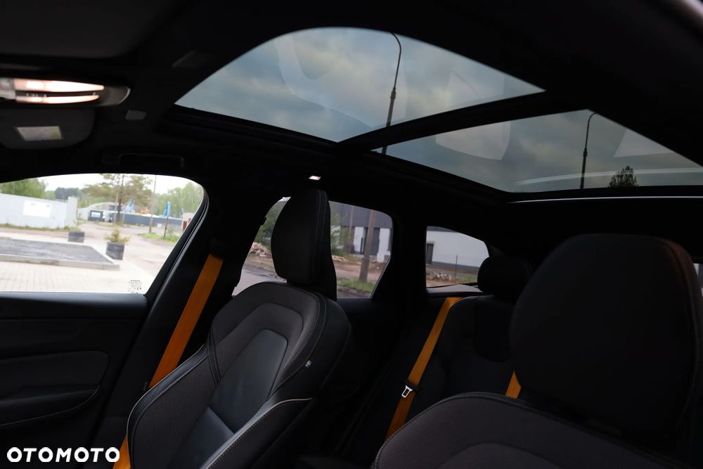 Volvo XC 60 T8 AWD Polestar Engineered - 17