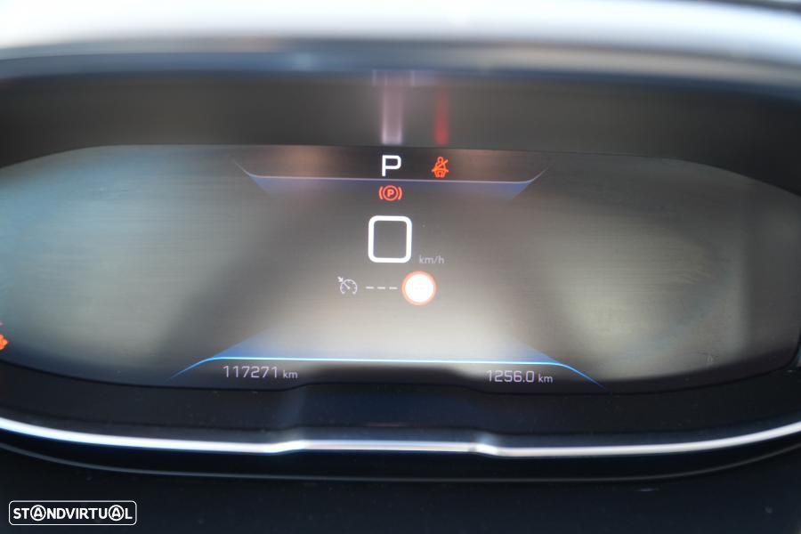 Peugeot 3008 PureTech 130 Stop & Start GPF EAT8 Active Business-Pack - 10