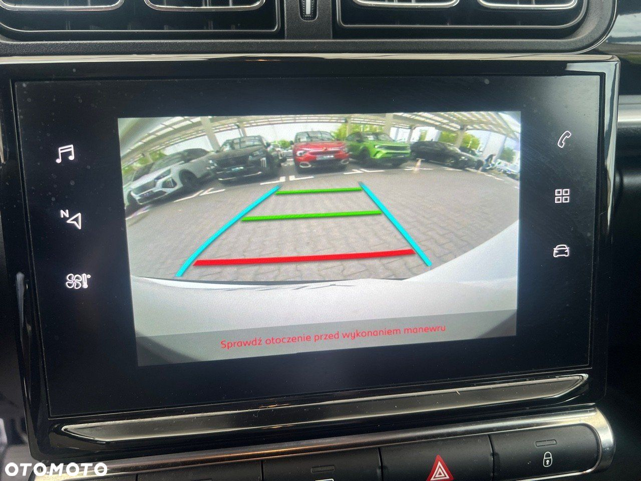 Citroën C3 1.2 PureTech Shine - 20