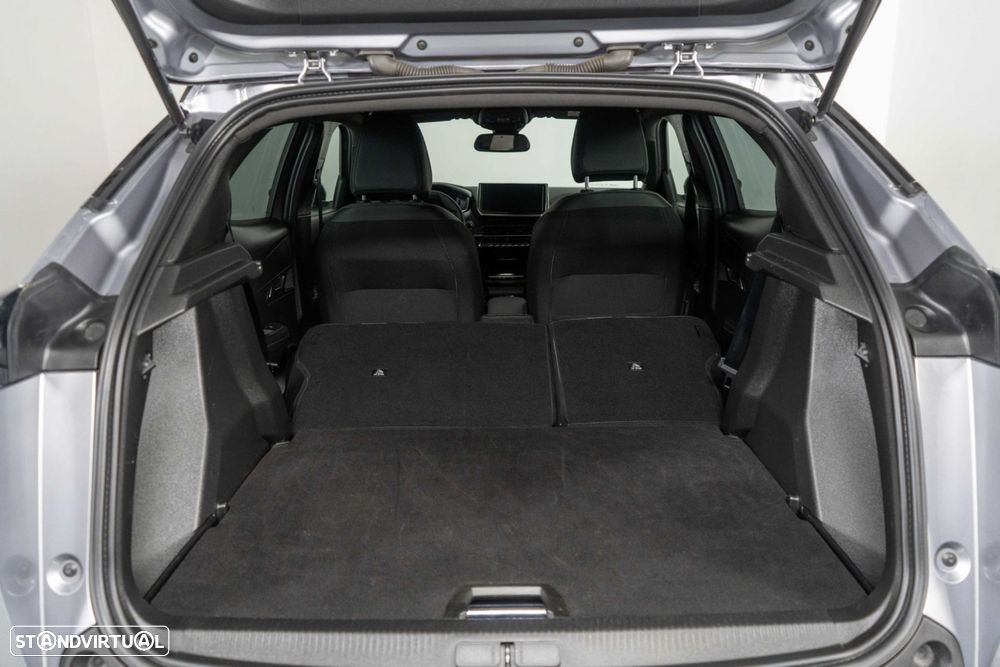 Peugeot 2008 1.2 Hybrid Allure e-DCS6 - 15