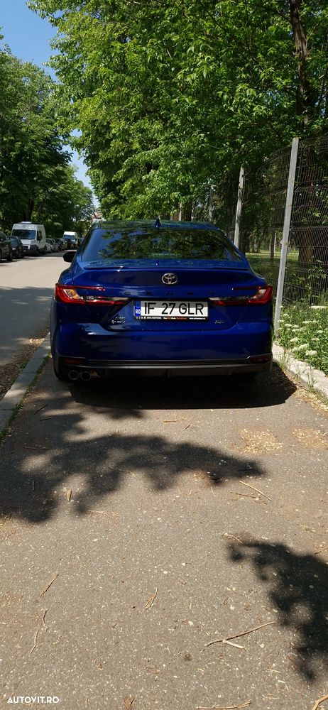 Toyota Camry Executive - 3
