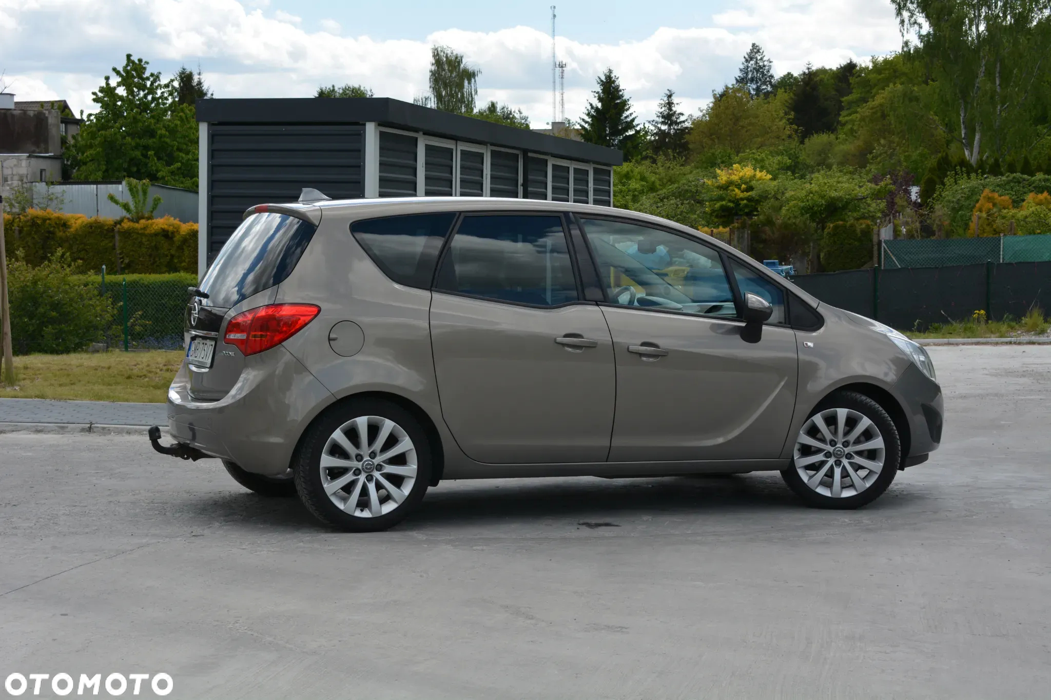 Opel Meriva 1.4 T Essentia S&S - 13
