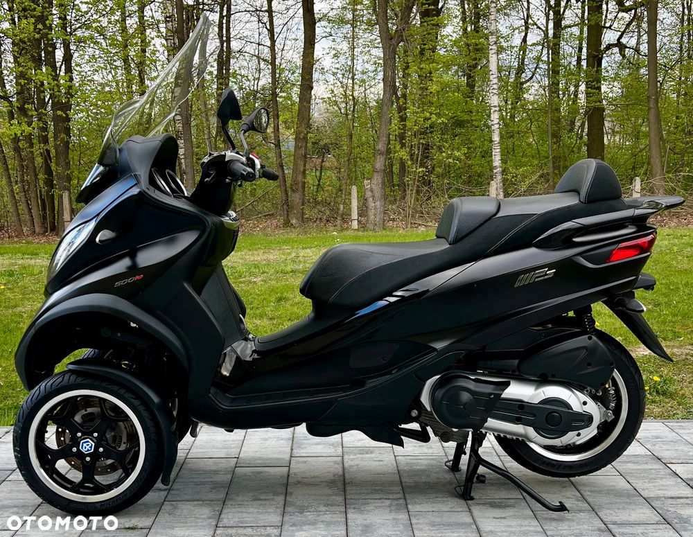 Piaggio MP-3 - 2