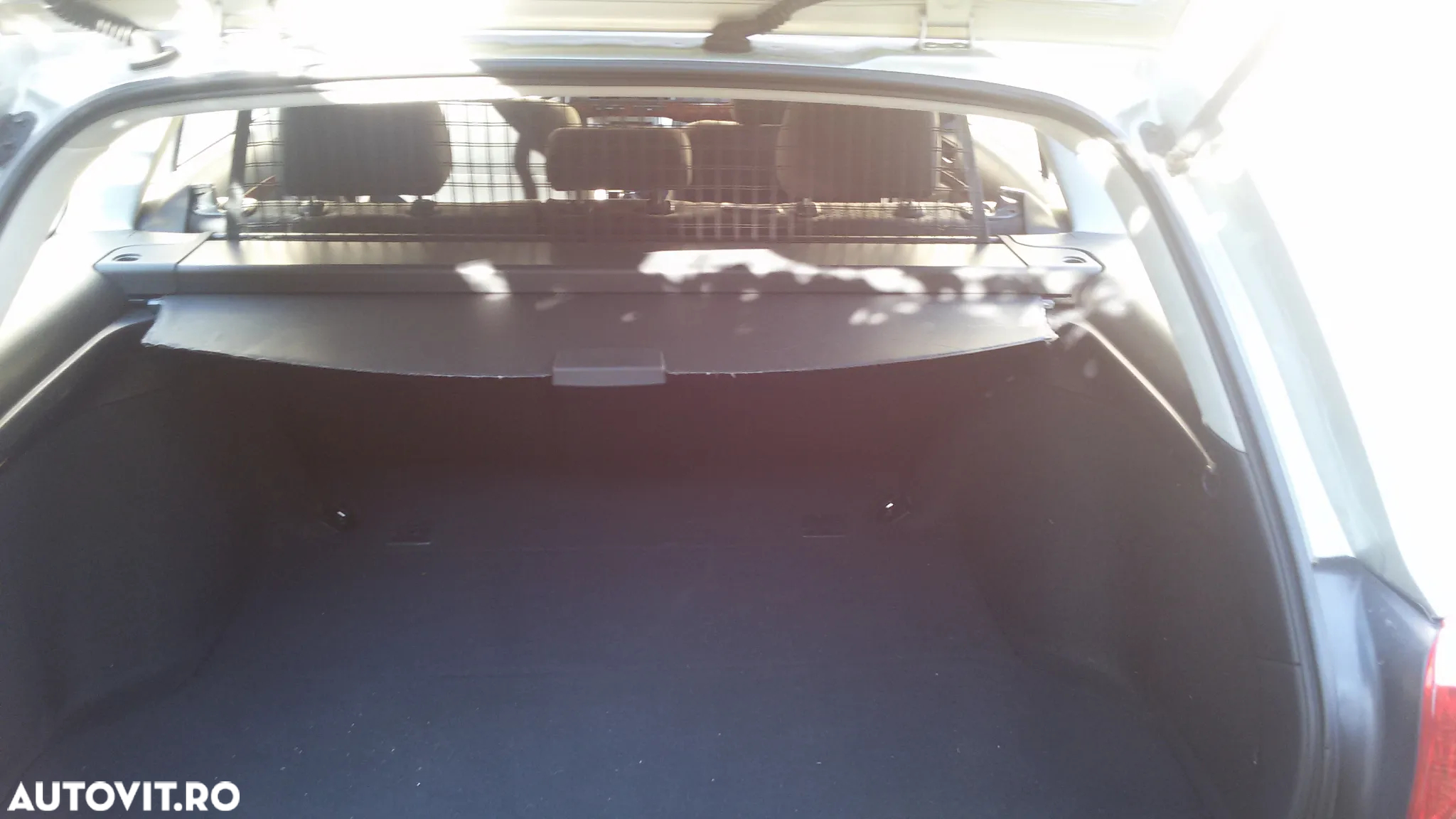 Toyota Avensis 2.0 D-4D - 5