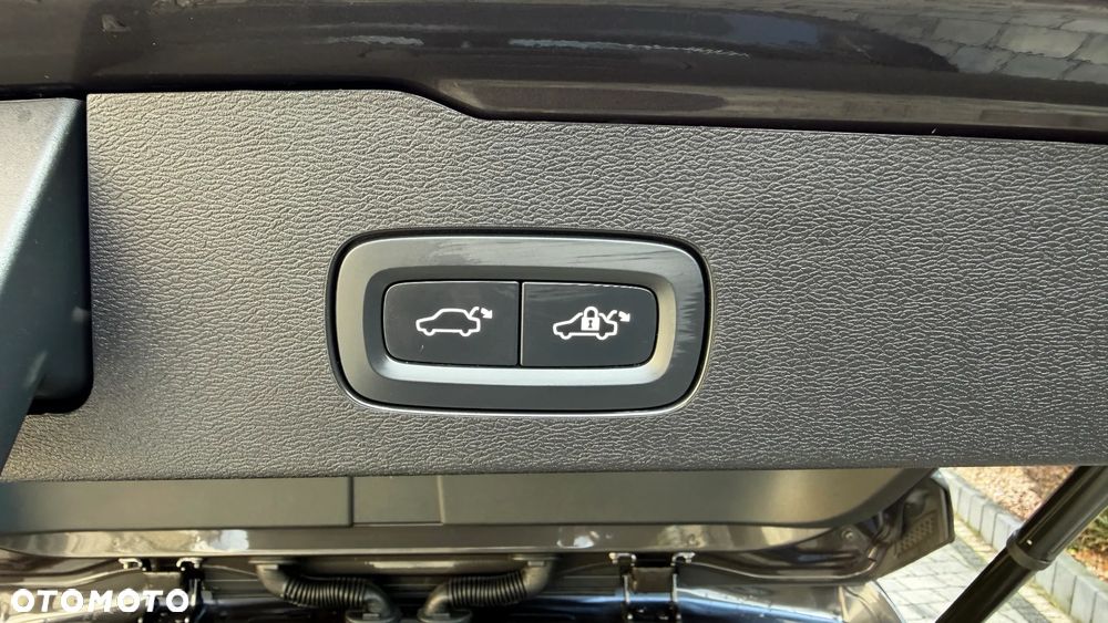 Volvo V60 B3 B DKG Core - 39