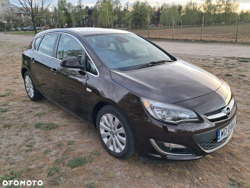 Opel Astra 1.4 T Cosmo - 5
