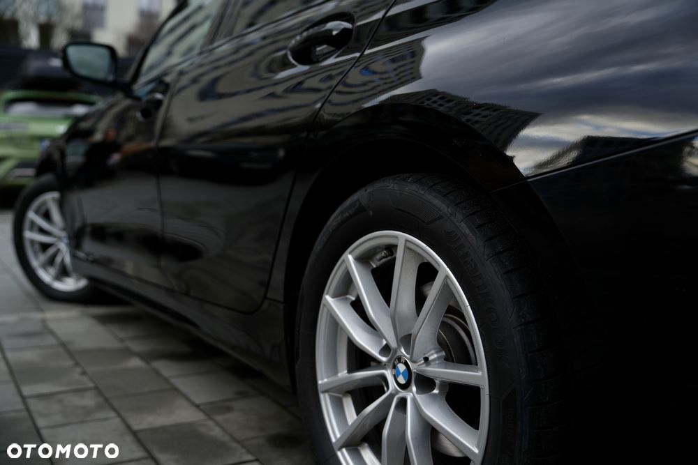 BMW Seria 3 316d MHEV Advantage - 8