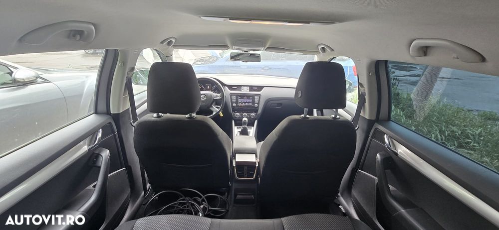 SKODA Octavia 2015 — imagine 7