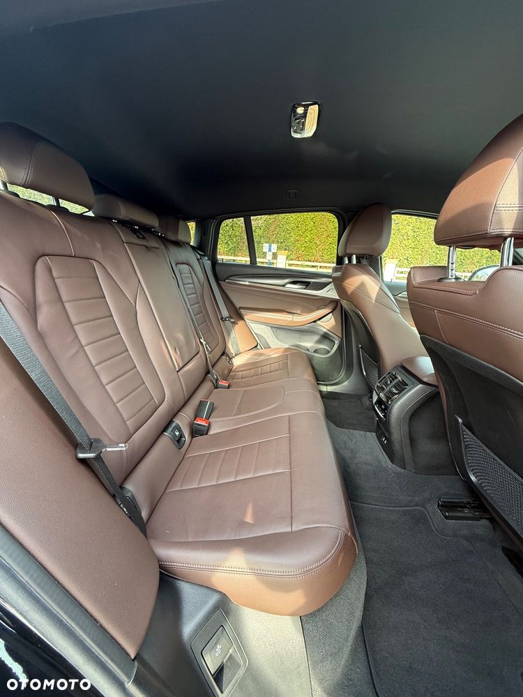 BMW X4 - 28
