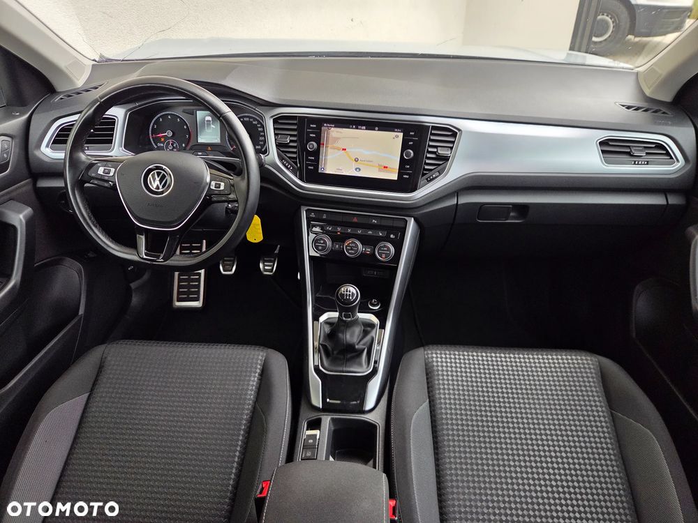 Volkswagen T-Roc - 9