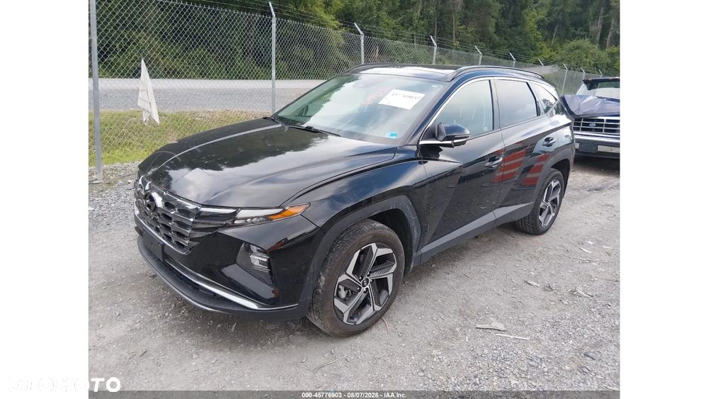 Hyundai Tucson - 2