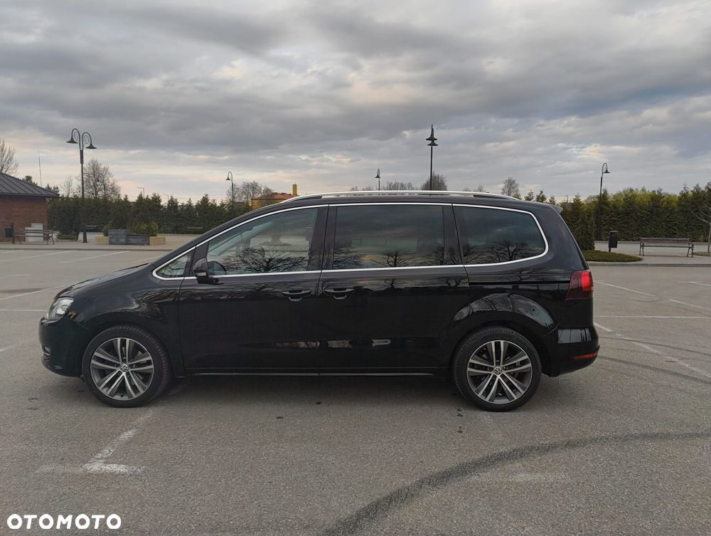 Volkswagen Sharan 2.0 TDI DSG (BlueMotion Technology) Highline - 3