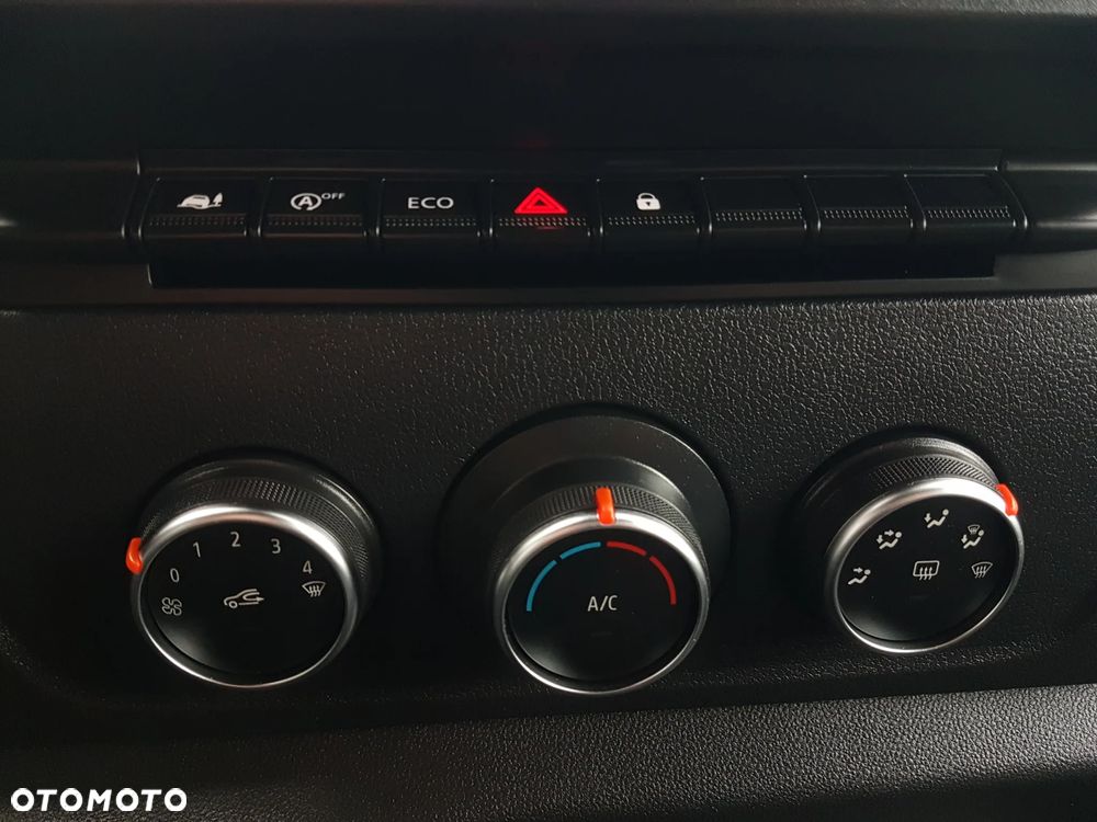 Renault MASTER 8EP CHŁODNIA MROŹNIA 4,24x2,13x2,05 IZOTERMA AGREGAT THERMO KING V-500 MAX GRZANIE KLIMA KRAJOWY - 34