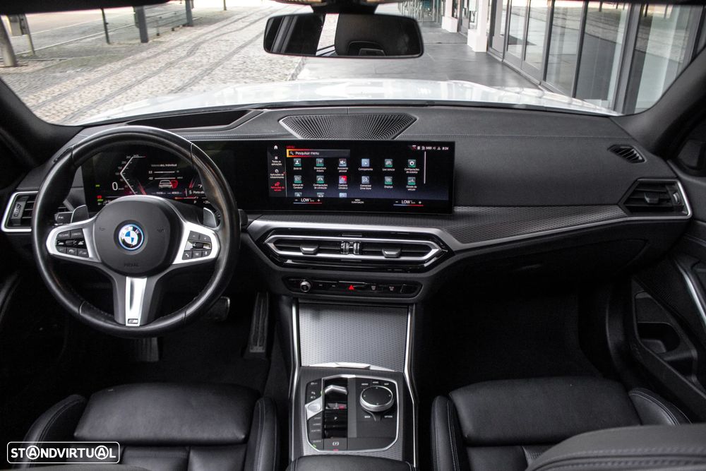 BMW 330 e xDrive Aut. M Sport - 38