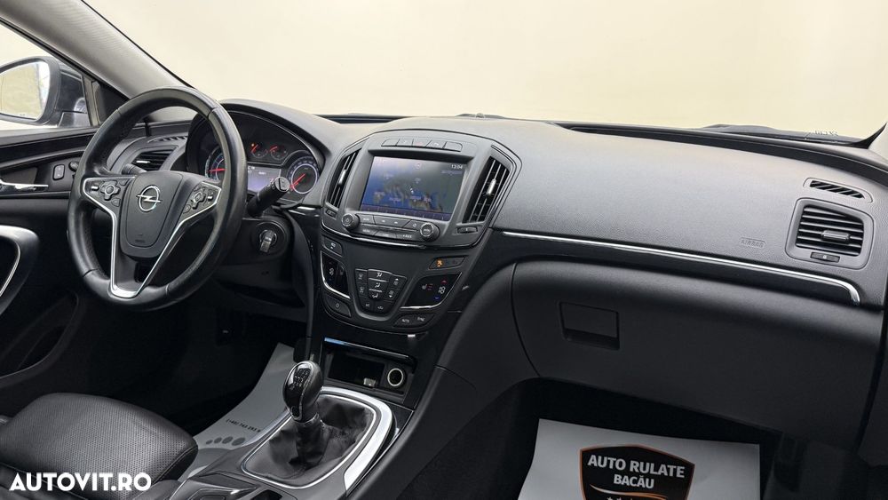 Opel Insignia - 13