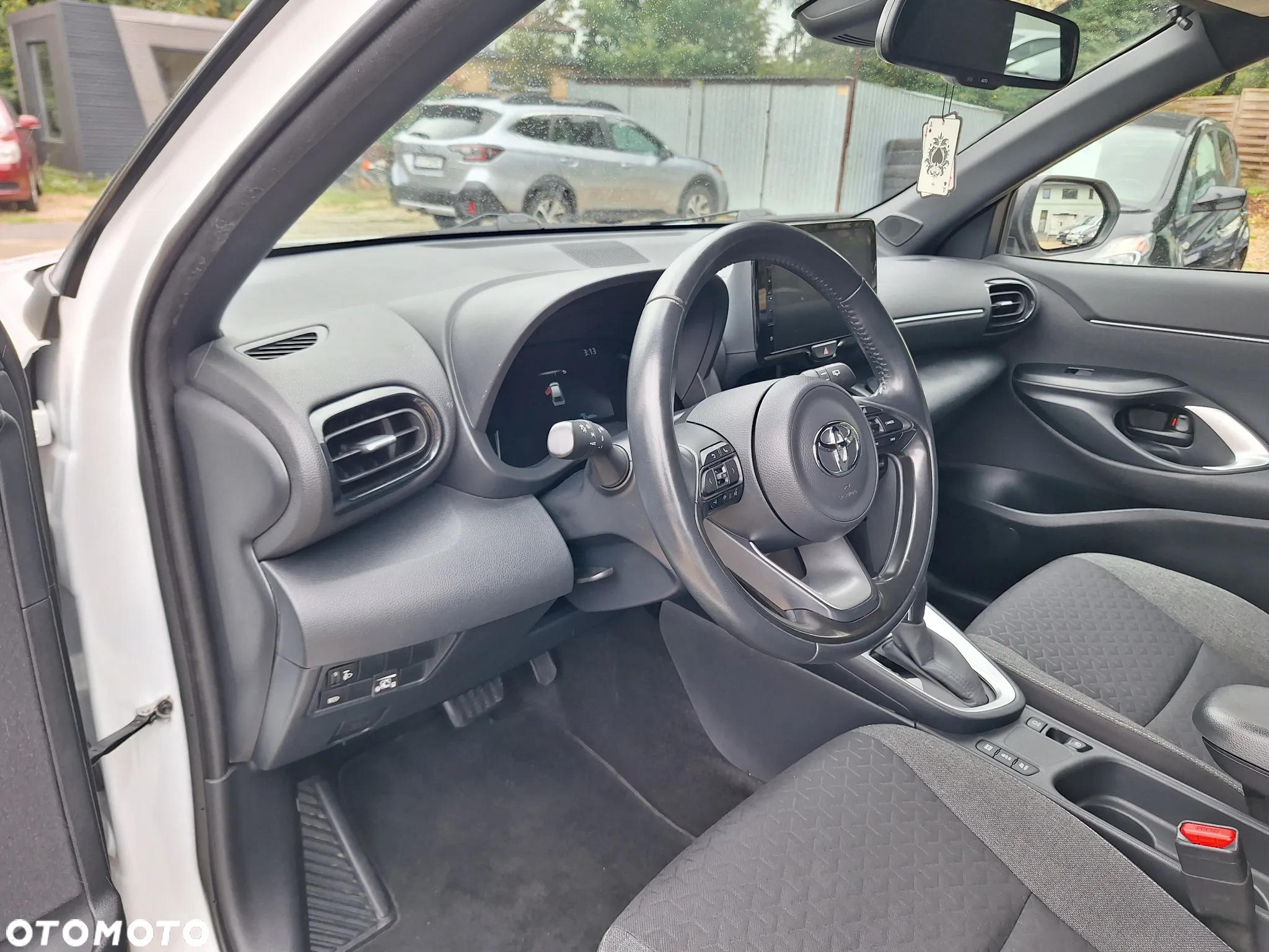 Toyota Yaris Cross Hybrid 1.5 Premiere Edition - 19