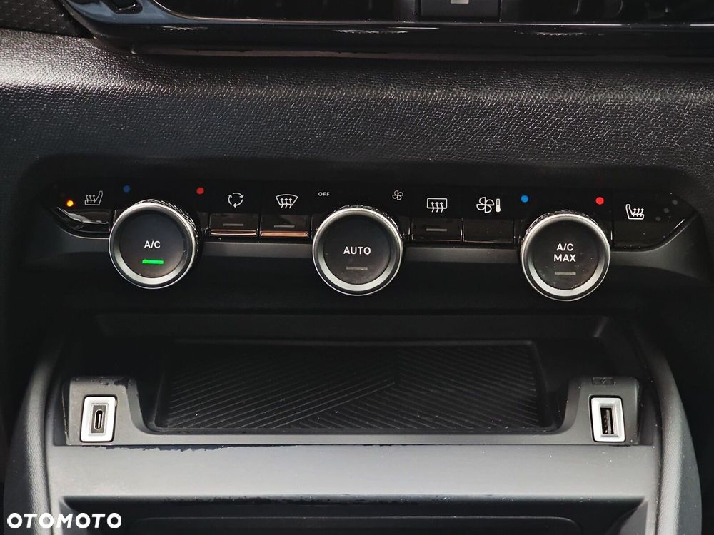 Citroën C4 1.2 PureTech Shine S&S EAT8 - 31