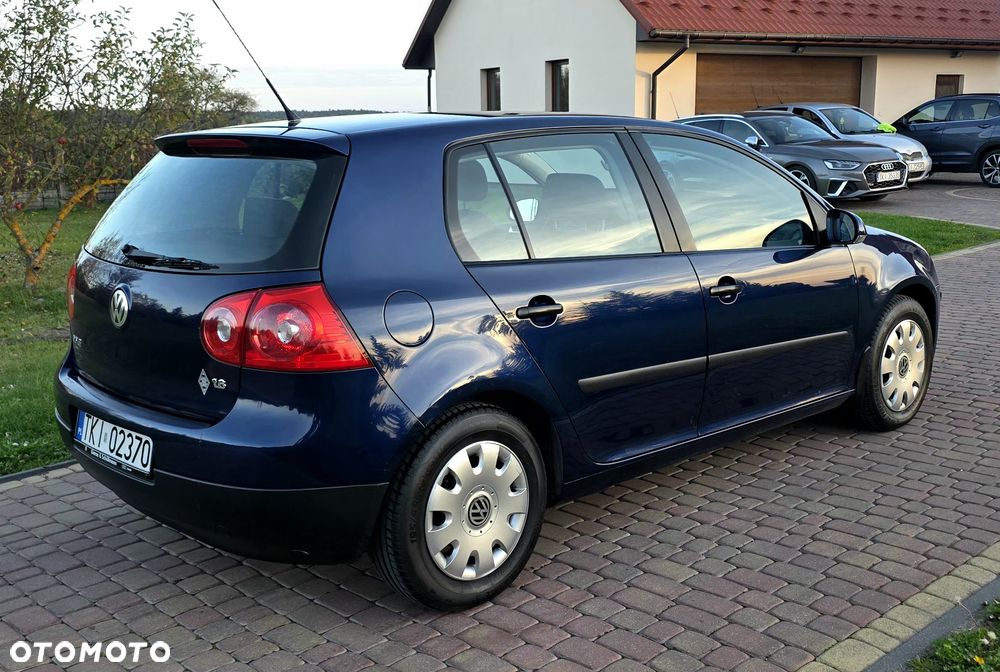 Volkswagen Golf - 9
