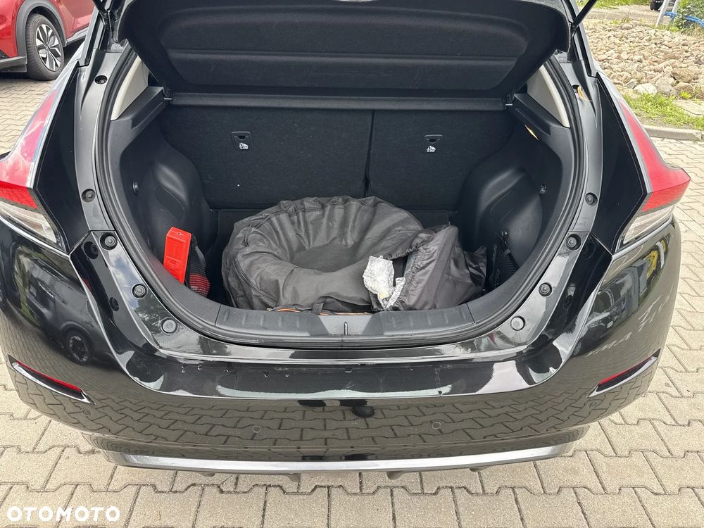 Nissan Leaf 40kWh Acenta - 26