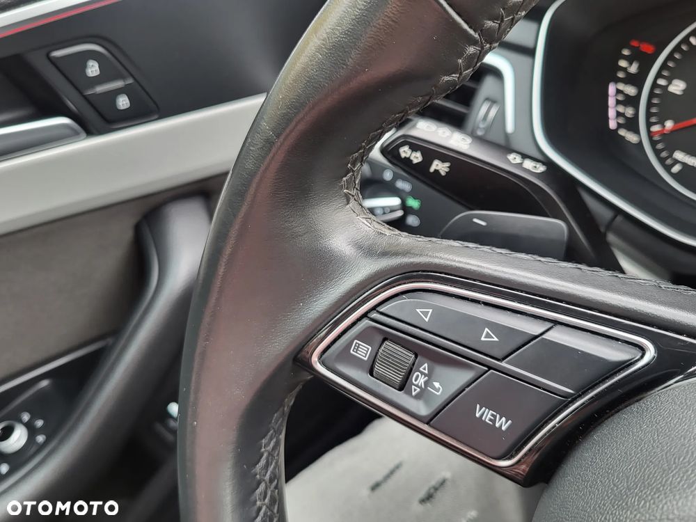 Audi A4 Limousine 35 TFSI mHEV Advanced S tronic - 22
