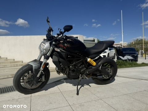 Ducati Monster - 3