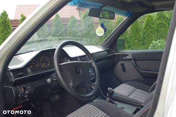 Mercedes-Benz W124 (1984-1993) - 4