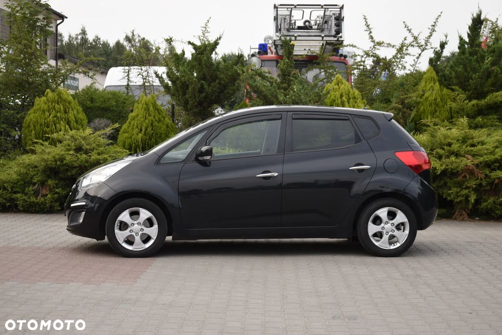 Kia Venga - 21