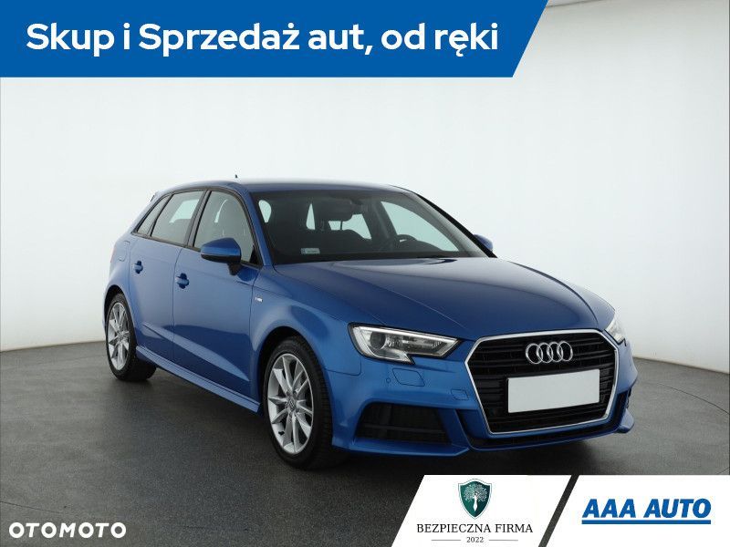 Audi A3 Sportback - 3