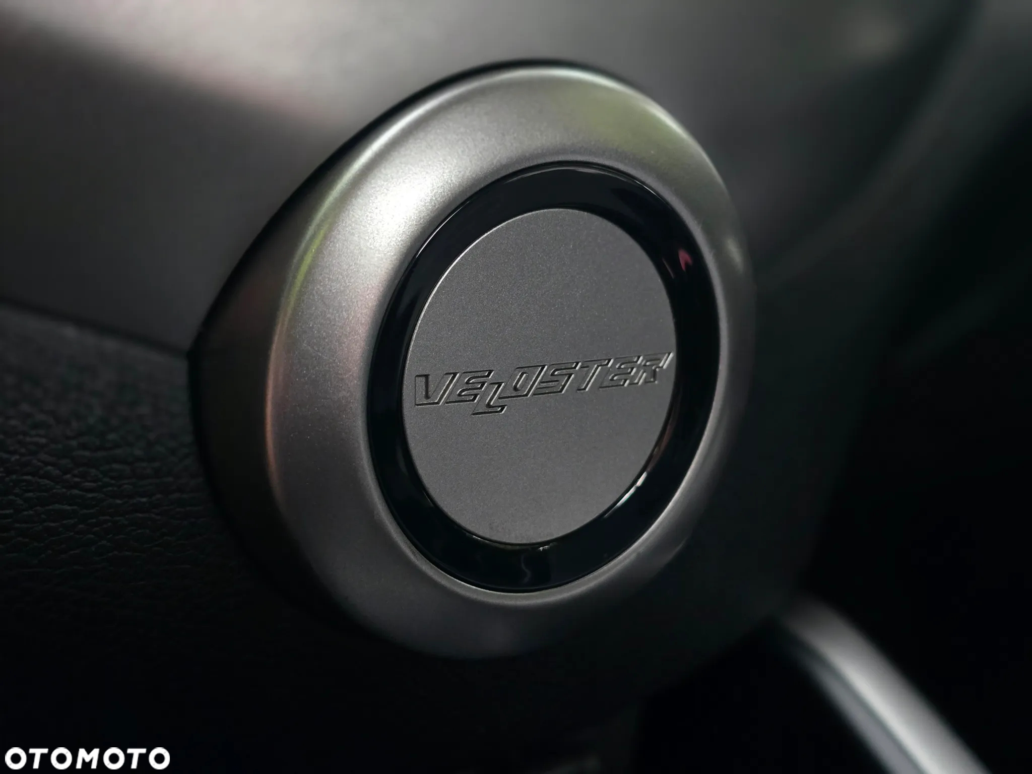 Hyundai Veloster 1.6 GDI Premium - 26