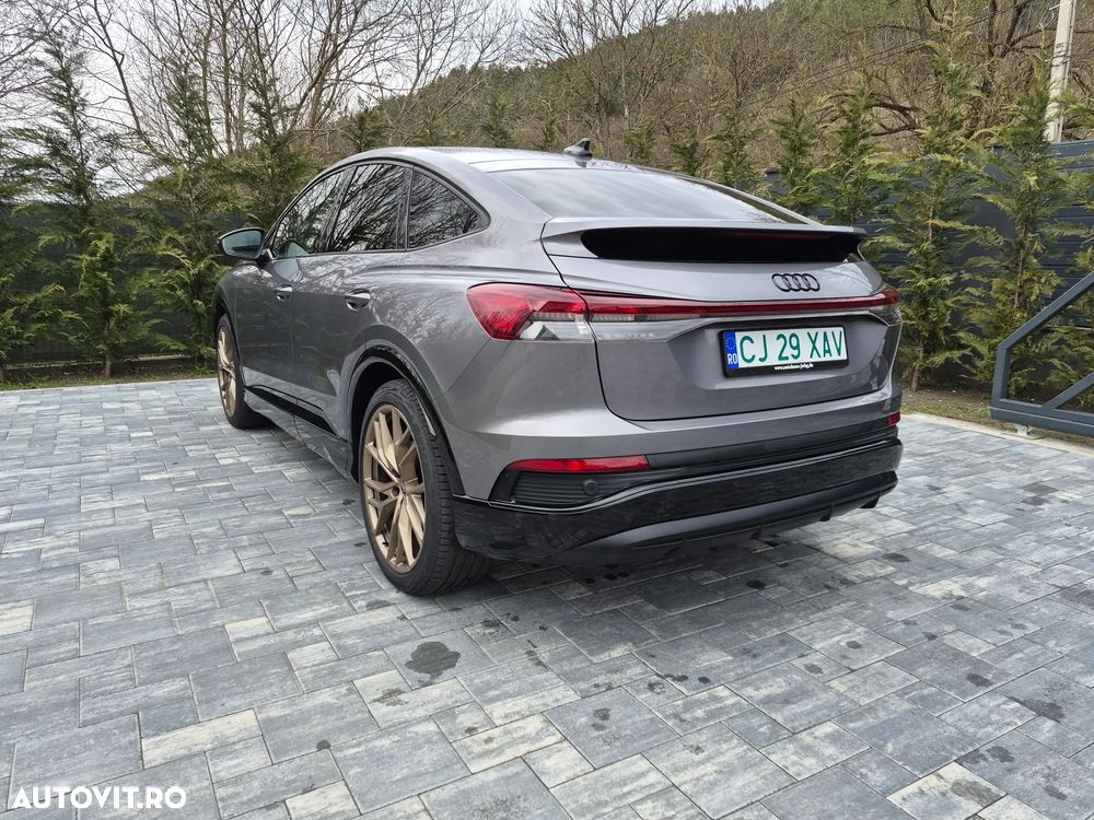Audi Q4 e-tron - 6
