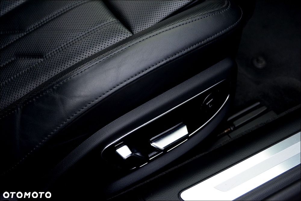 Audi A8 - 2