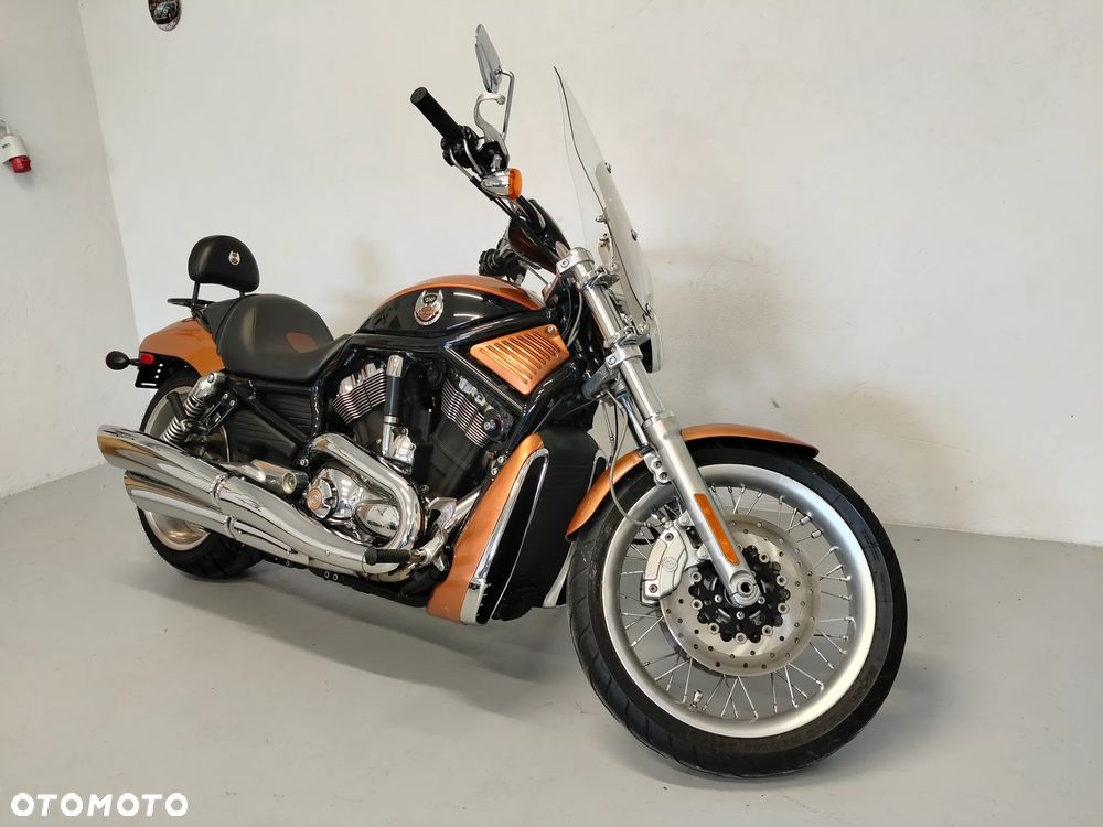 Harley-Davidson V-Rod Muscle - 2
