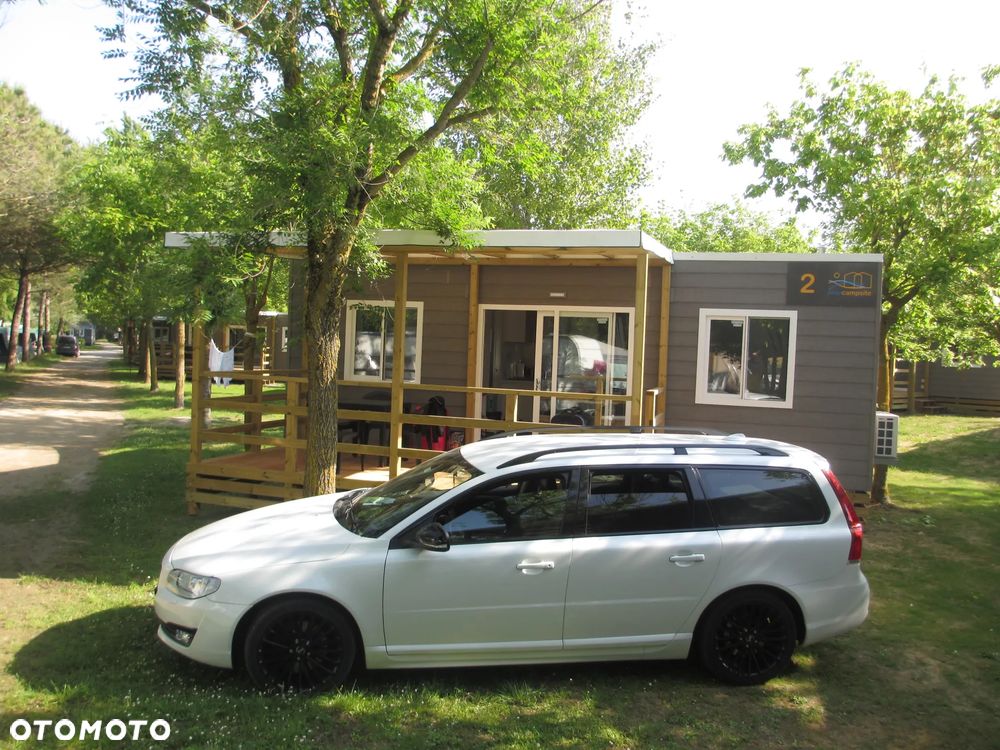Volvo V70 D3 Geartronic Black Edition - 25